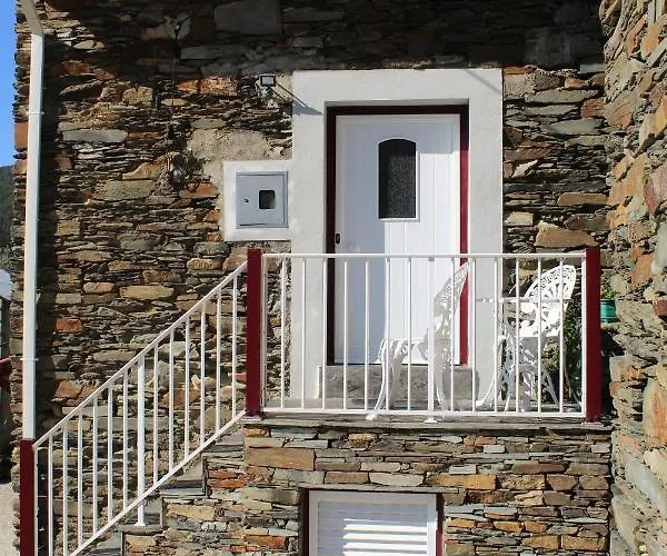 Casa Do Avô * Vasco Esteves de Baixo