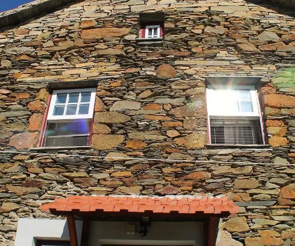Casa Do Avô * Vasco Esteves de Baixo